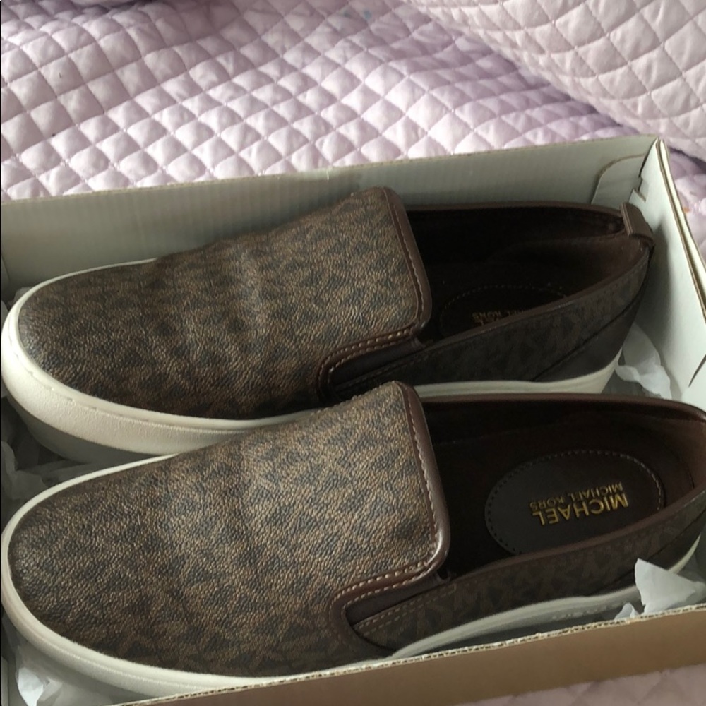 MK shoes